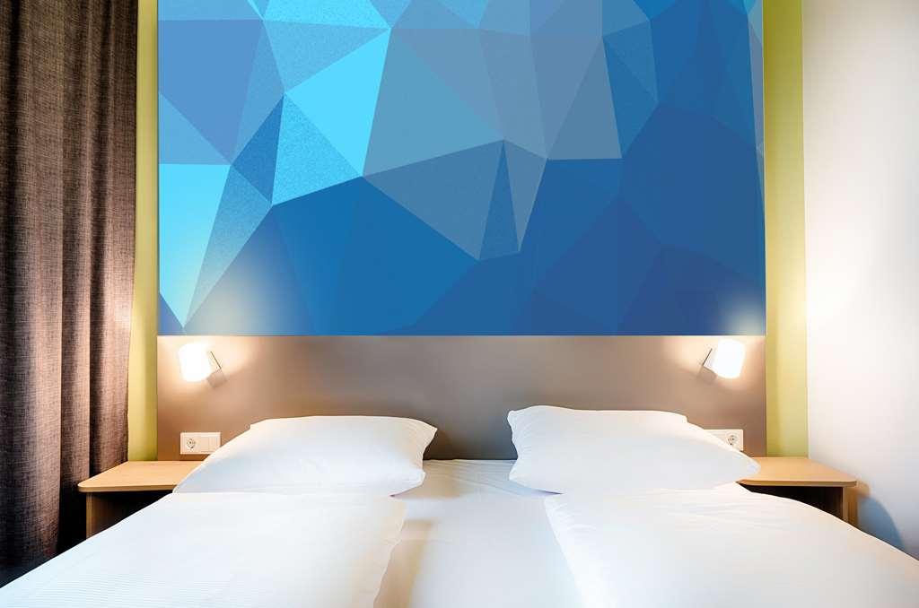 B&B Hotel فيلينغن سشفايننغ الغرفة الصورة