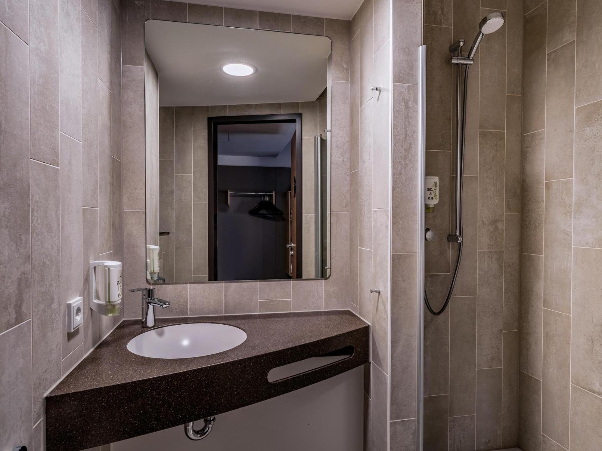 B&B Hotel فيلينغن سشفايننغ المظهر الخارجي الصورة